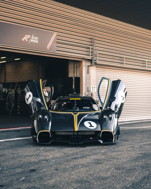 Pagani Huayra R